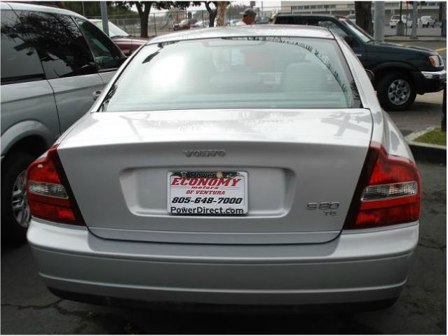 2003 Volvo S80 LE 4x4 SUV