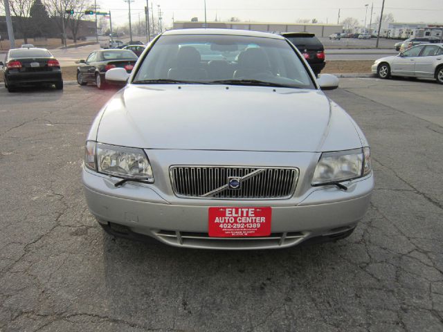 2003 Volvo S80 4X4 - ONE Owner