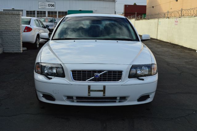 2004 Volvo S80 4X4 - ONE Owner