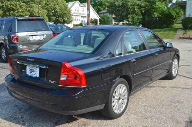2004 Volvo S80 4X4 - ONE Owner