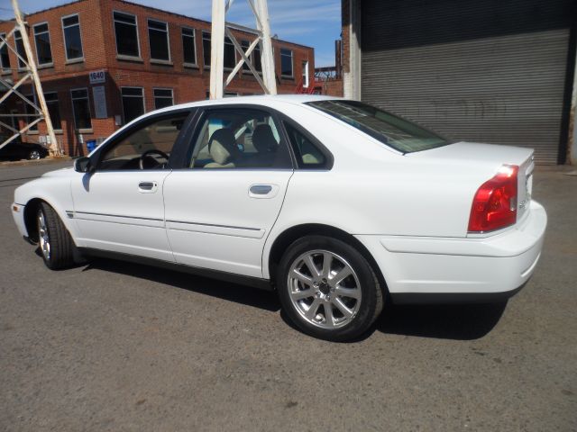 2004 Volvo S80 Sport 4x4 SUV