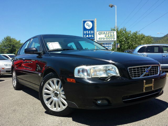 2004 Volvo S80 Ford F250 FX4 Lariat