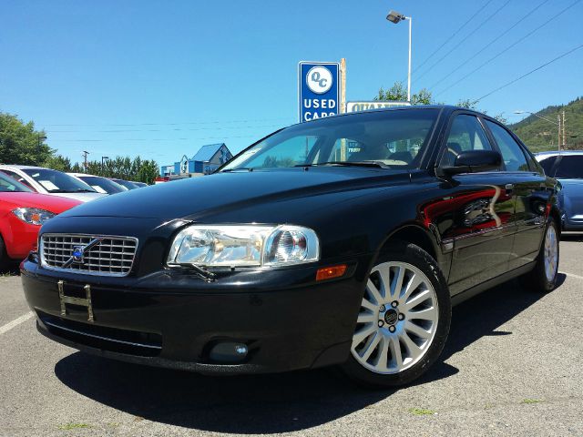 2004 Volvo S80 Ford F250 FX4 Lariat