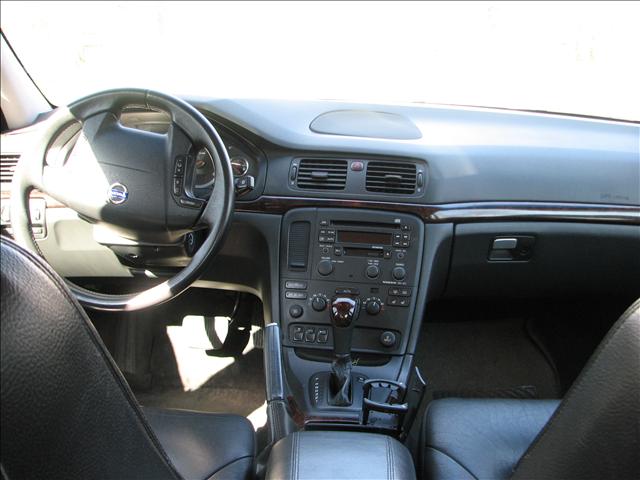 2004 Volvo S80 Unknown