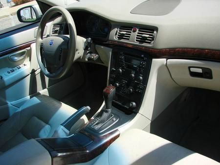 2004 Volvo S80 Sport 4x4 SUV