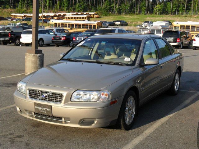 2004 Volvo S80 4WD 4dr Sport