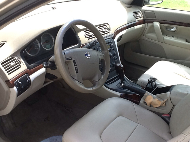 2004 Volvo S80 4X4 - ONE Owner