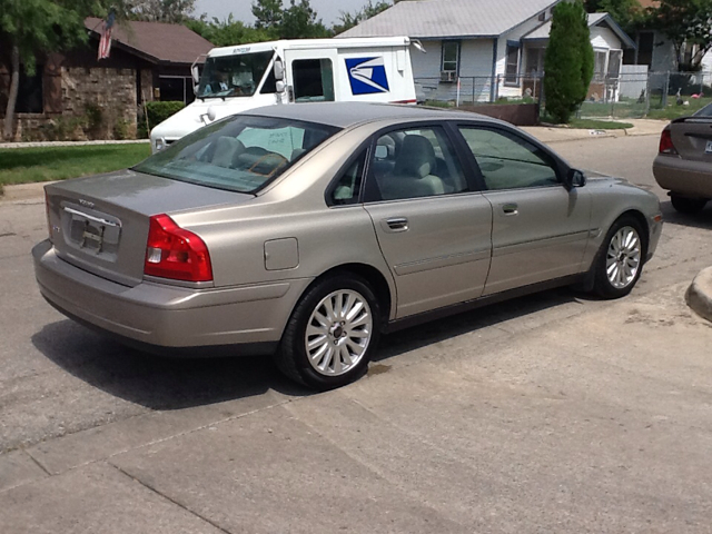 2004 Volvo S80 4X4 - ONE Owner
