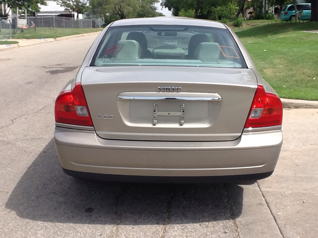 2004 Volvo S80 4X4 - ONE Owner