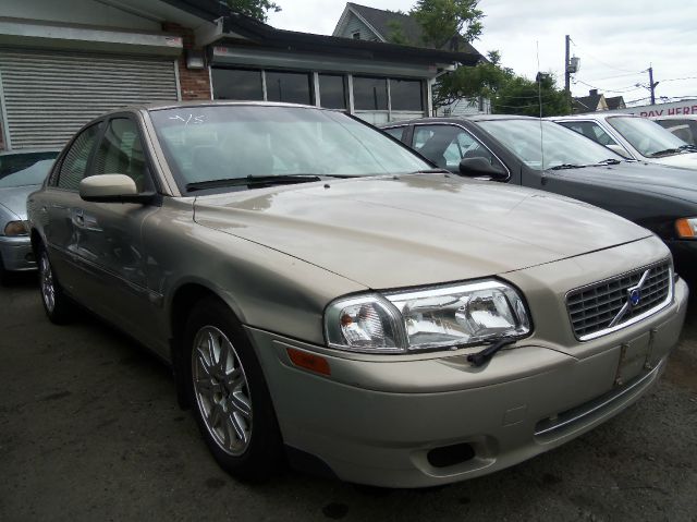2004 Volvo S80 Sport 4x4 SUV