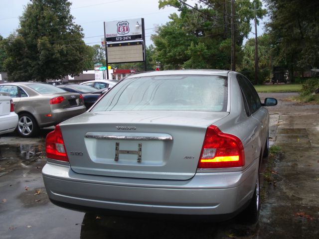 2005 Volvo S80 Sport 4x4 SUV