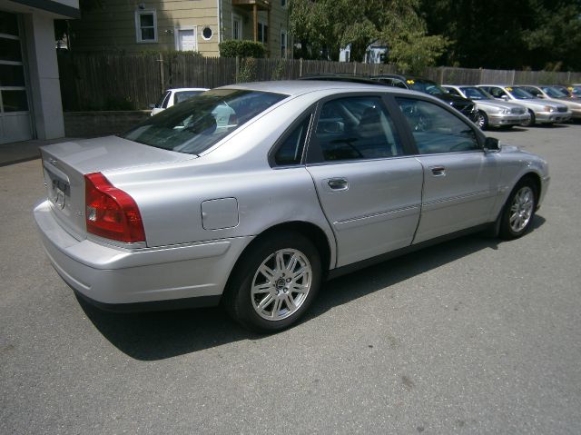 2005 Volvo S80 Sport 4x4 SUV