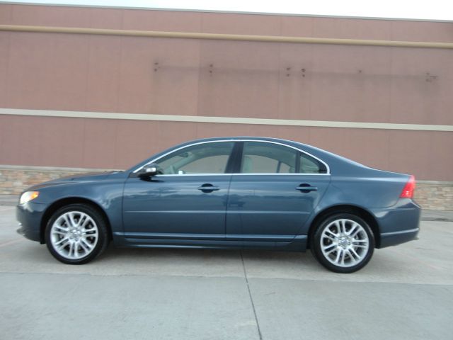 2007 Volvo S80 EX - DUAL Power Doors