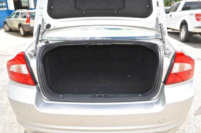 2007 Volvo S80 LTZ (gladbrook)