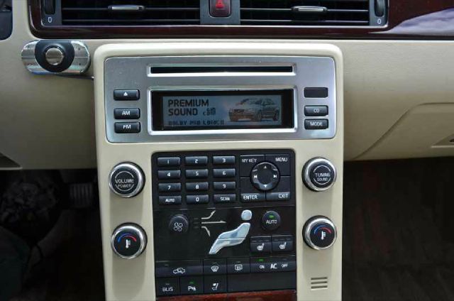 2007 Volvo S80 LTZ (gladbrook)