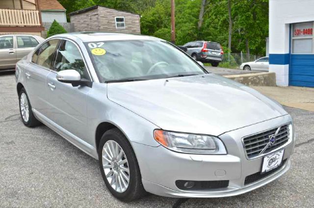 2007 Volvo S80 LTZ (gladbrook)