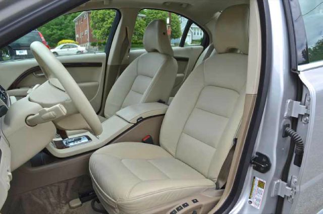 2007 Volvo S80 LTZ (gladbrook)