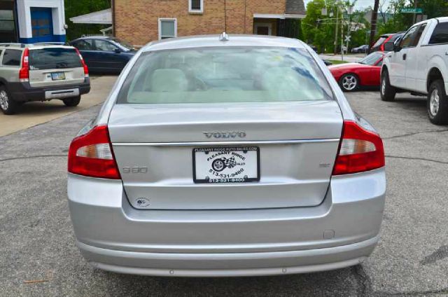 2007 Volvo S80 LTZ (gladbrook)