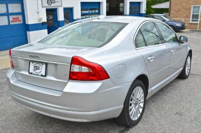 2007 Volvo S80 LTZ (gladbrook)