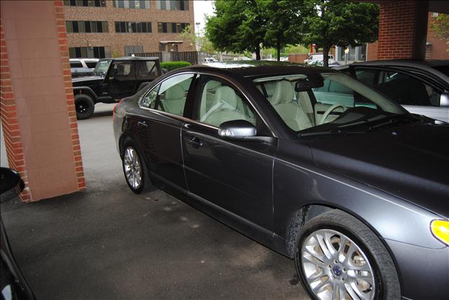2007 Volvo S80 Unknown