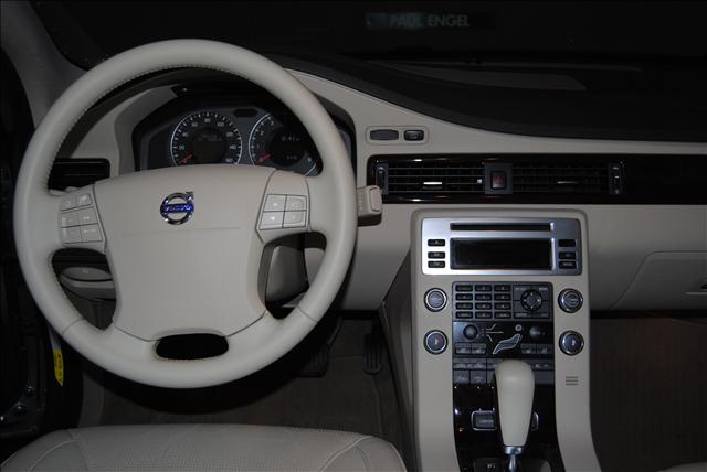 2007 Volvo S80 Unknown