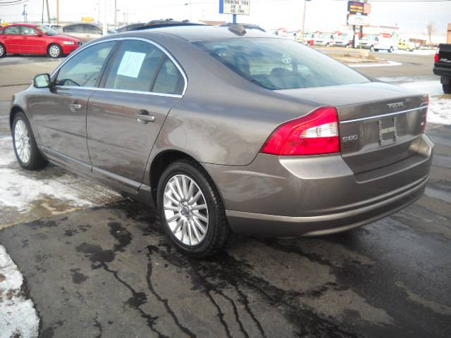 2008 Volvo S80 Unknown