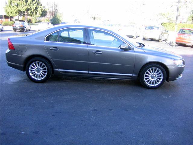 2008 Volvo S80 Base