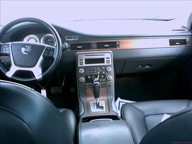 2010 Volvo S80 2.0L Premium AWD