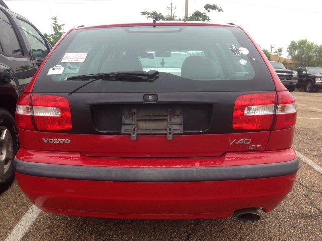 2001 Volvo V40 Unknown