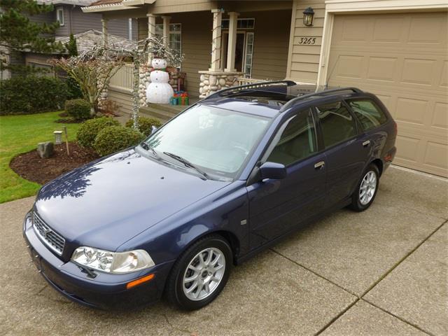 2003 Volvo V40 Unknown