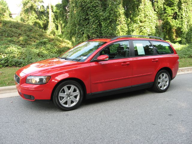 2005 Volvo V50 4X4 ED. Bauer EL