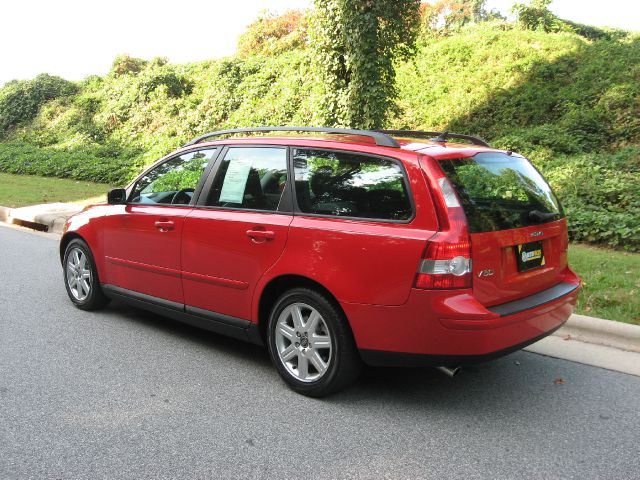 2005 Volvo V50 4X4 ED. Bauer EL