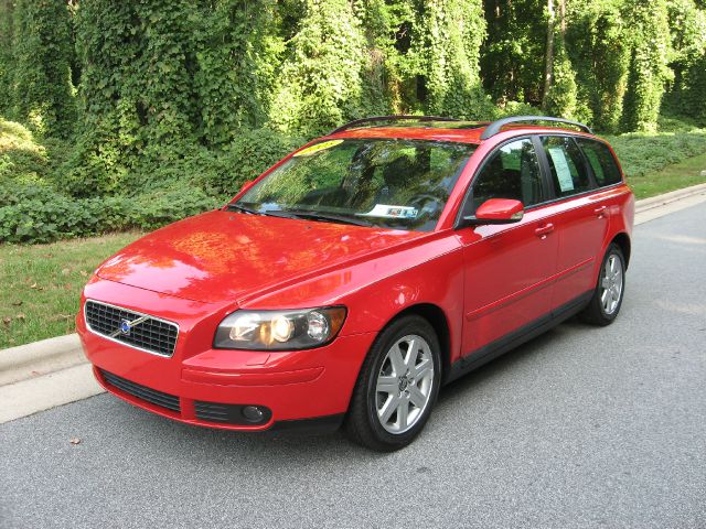 2005 Volvo V50 4X4 ED. Bauer EL