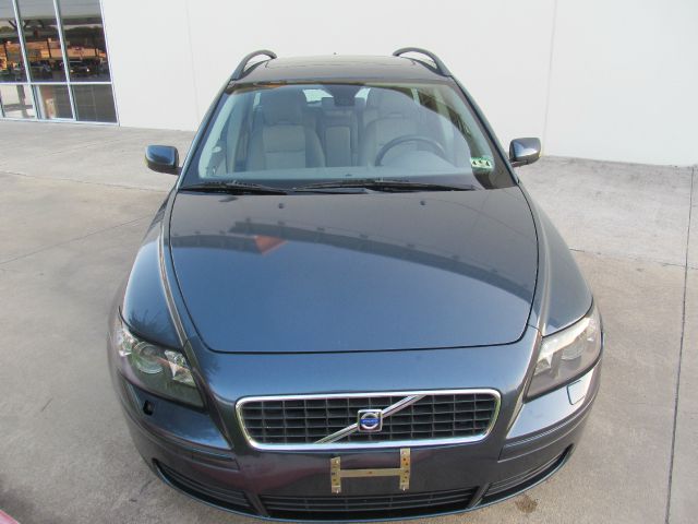 2005 Volvo V50 4X4 ED. Bauer EL