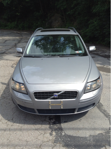 2006 Volvo V50 4X4 ED. Bauer EL