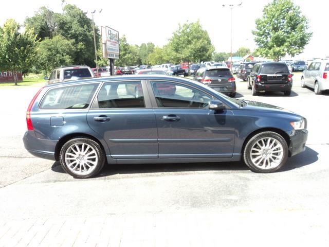 2010 Volvo V50 4X4 ED. Bauer EL