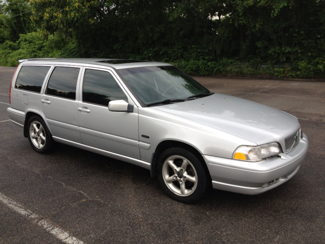1998 Volvo V70 EX - DUAL Power Doors
