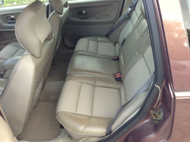 1998 Volvo V70 EX - DUAL Power Doors