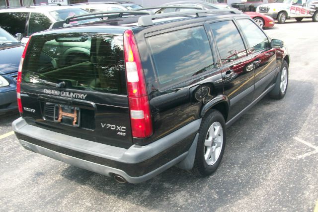 1998 Volvo V70 EX - DUAL Power Doors