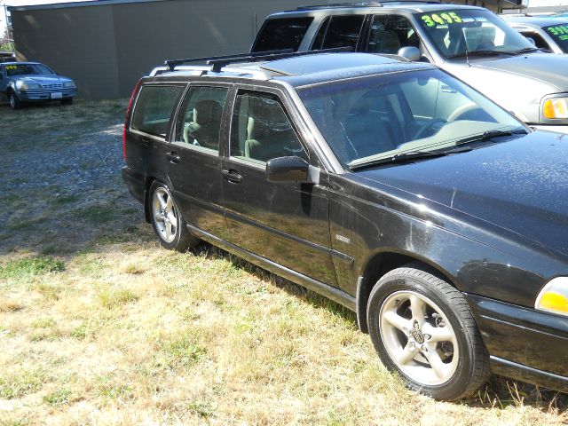 1998 Volvo V70 EX - DUAL Power Doors