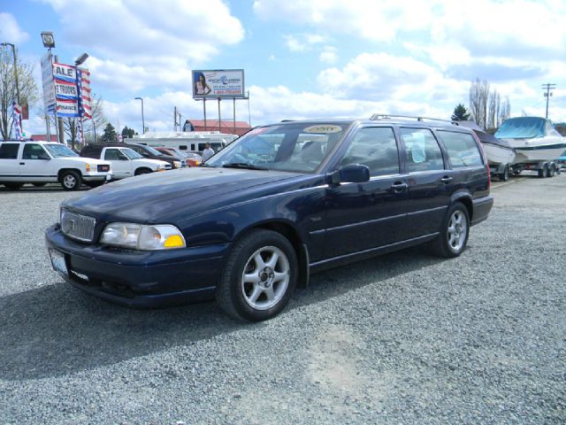 1998 Volvo V70 4X4 ED. Bauer EL