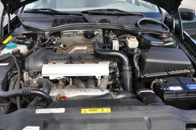 1999 Volvo V70 EX - DUAL Power Doors