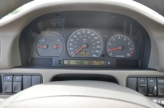 1999 Volvo V70 EX - DUAL Power Doors