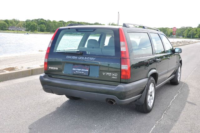 1999 Volvo V70 EX - DUAL Power Doors