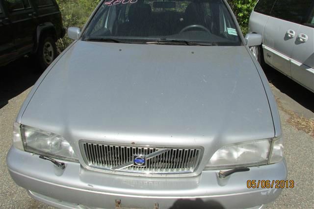 1999 Volvo V70 SW2