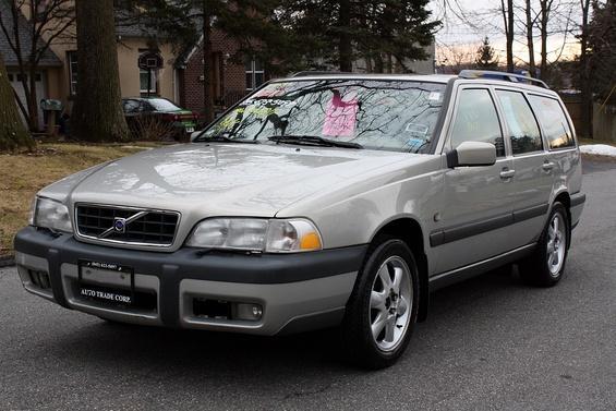 2000 Volvo V70 Unknown