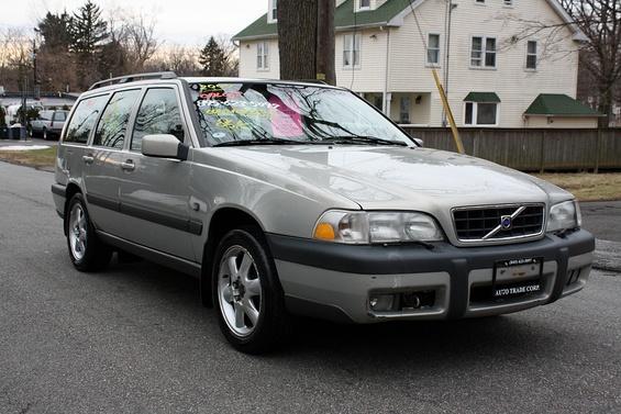 2000 Volvo V70 Unknown