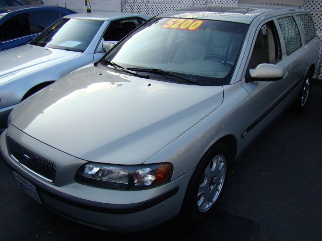 2001 Volvo V70 4x4 XL