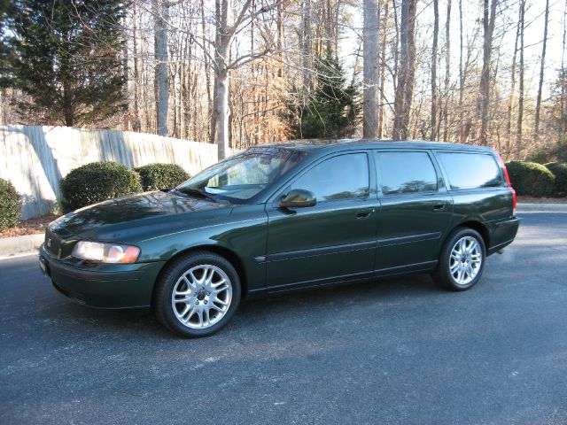 2001 Volvo V70 I W/premium Pkg