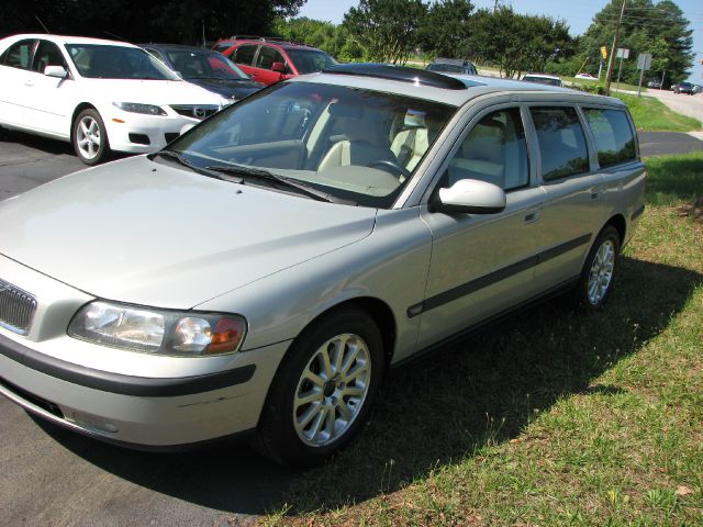 2001 Volvo V70 4X4 ED. Bauer EL